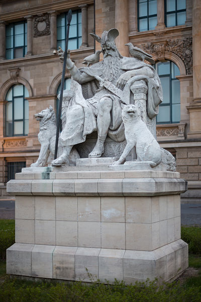 File:Sculpture Wotangruppe Lower Saxony State Museum Planckstrasse Mitte Hannover Germany 01.jpg