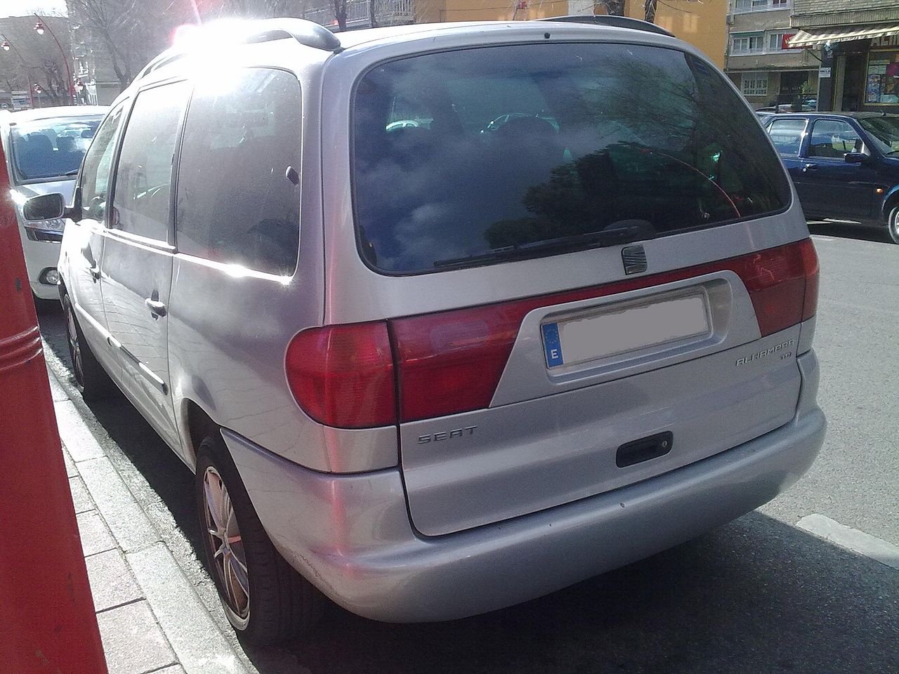 Archivo:Seat alhambra 1 (primera serie).jpg - Wikipedia, la