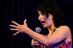 A Shappi Khorsandi cikk illusztráló képe