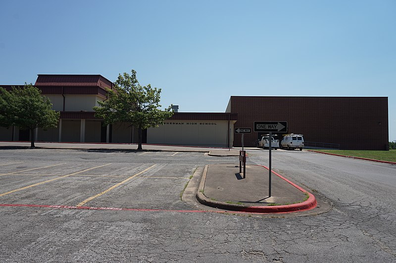 File:Sherman July 2016 04 (Sherman High School).jpg