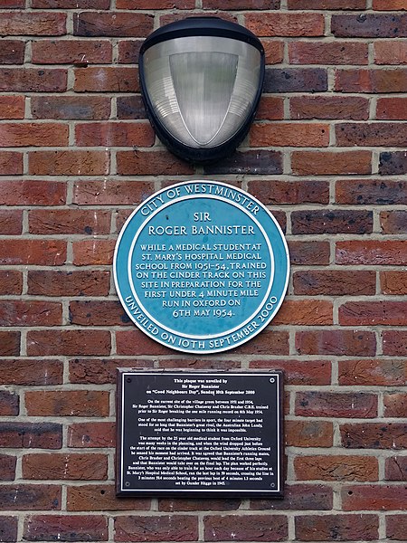 File:Sir Roger Bannister - Paddington Recreation Ground Randolph Avenue W9 (with supplimental plaque).jpg