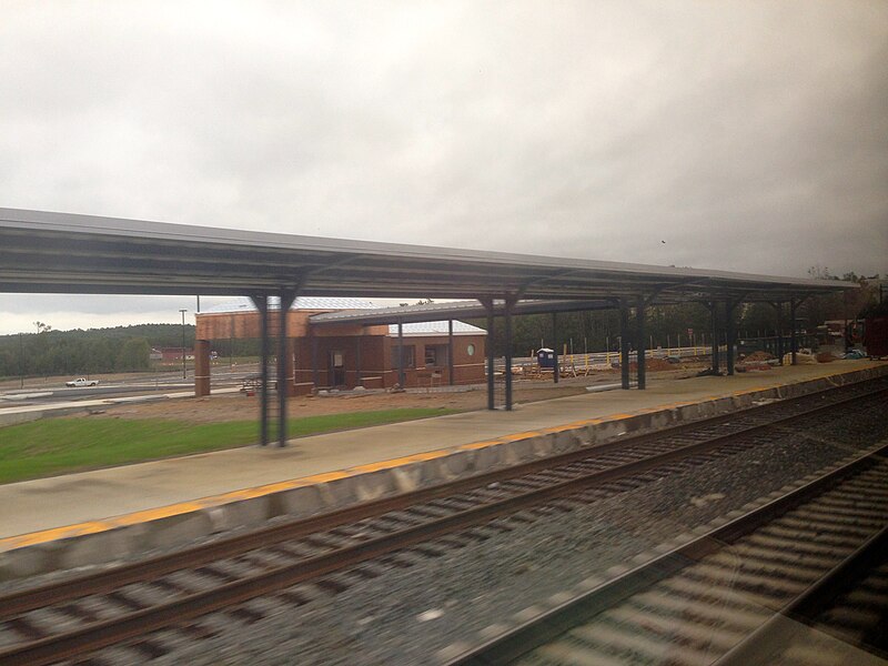 File:Spotsylvania VRE station 21344313663.jpg