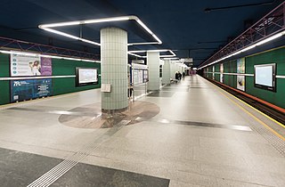 <span class="mw-page-title-main">Świętokrzyska metro station</span> Warsaw metro station