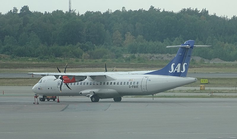 File:Stockholm SAS ATR-72 G-FBXE 01.jpg