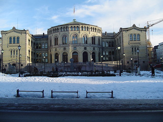640px-Stortinget_Oslo,_Norway_-_panoramio.jpg (640×480)