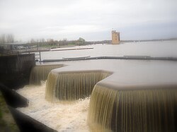 Strathclyde Country Park Strathclyde Park Waterfalls.jpg