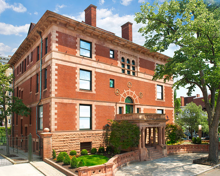 File:The Church of Scientology National Affairs Office.jpg