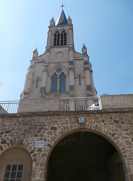 File:Toilette publique Villevocance (Petite Place de l'Église).jpg