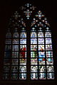 Tongeren Liebfrauenbasilika Fenster Kreuzigung 48.JPG