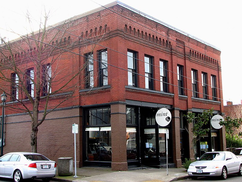 File:Torgler Building - Portland Oregon.jpg