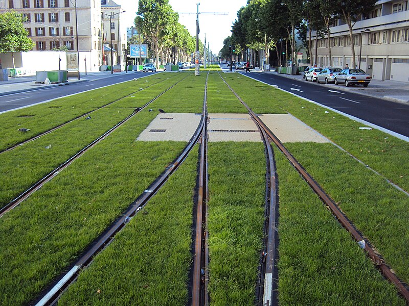 File:Travaux T3b - Entre porte de Bagnolet et Marie de Miribel - Juillet 2012 (3).jpg