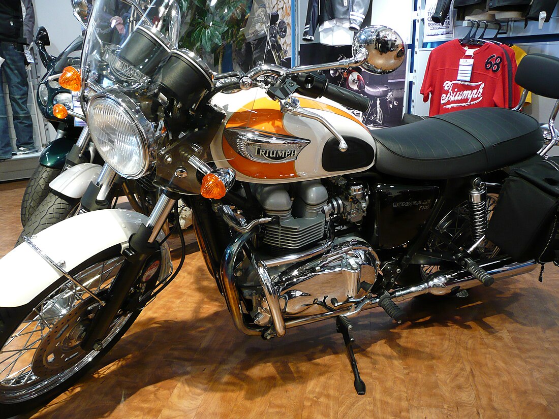 Triumph Bonneville T100