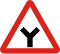 UG road sign W07.svg