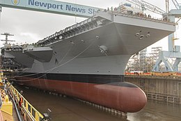 USS John F. Kennedy (CVN-79) în docul uscat la Newport News Shipbuilding, Virginia (SUA) la 29 octombrie 2019 (191029-N-BD319-110) .JPG