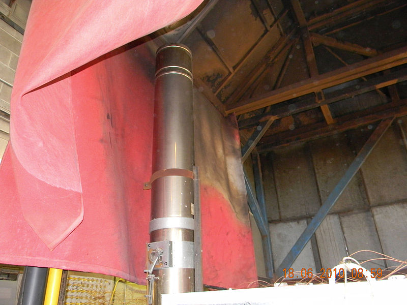 File:Ulc 4x9 chimney on left.jpg