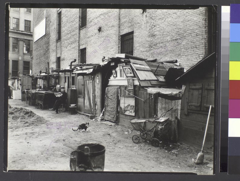 File:Unemployed and huts, West Houston - Mercer St., Manhattan (NYPL b13668355-482854).tiff