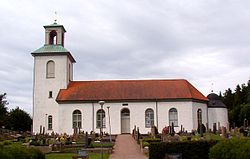 Valla kyrka.jpg