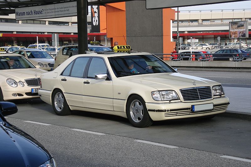 File:W140 Taxi.jpg