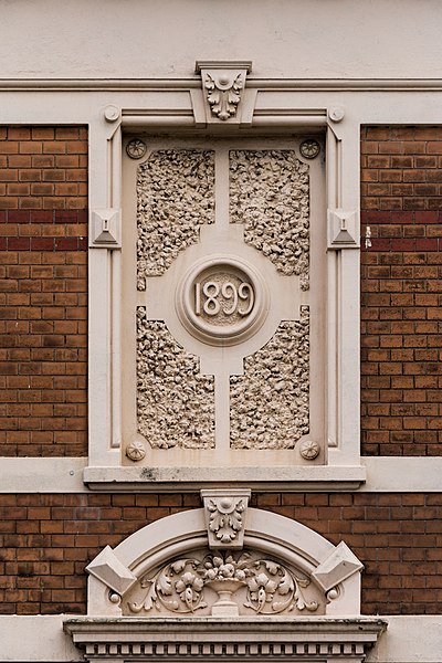 File:Walddörferstraße 115 (Hamburg-Wandsbek).Fassadendetail.3.24558.ajb.jpg