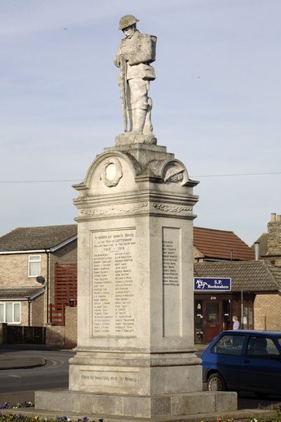 File:War Memorial, Cottenham High Street - geograph.org.uk - 328705.jpg