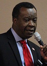 Willie Wilson at the Scott County Democratic Party Dinner (3) (cropped).jpg