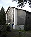 Wuppertal, Wohnquartier Sonnborn, Deutscher Ring 9, katholische Pfarrkirche St. Bonifatius, Westfassade schräg von rechts (Süden)