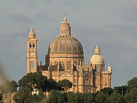 Front cuppola of the church being built XewkijaRotundaChurch.JPG