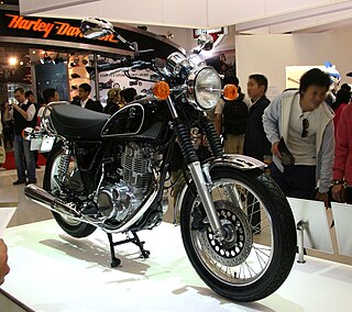 <span class="mw-page-title-main">Yamaha SR400 & SR500</span> Type of motorcycle