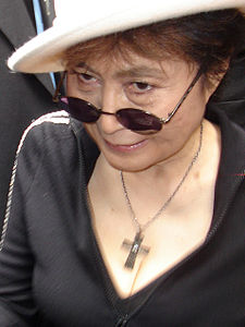 Yoko Ono