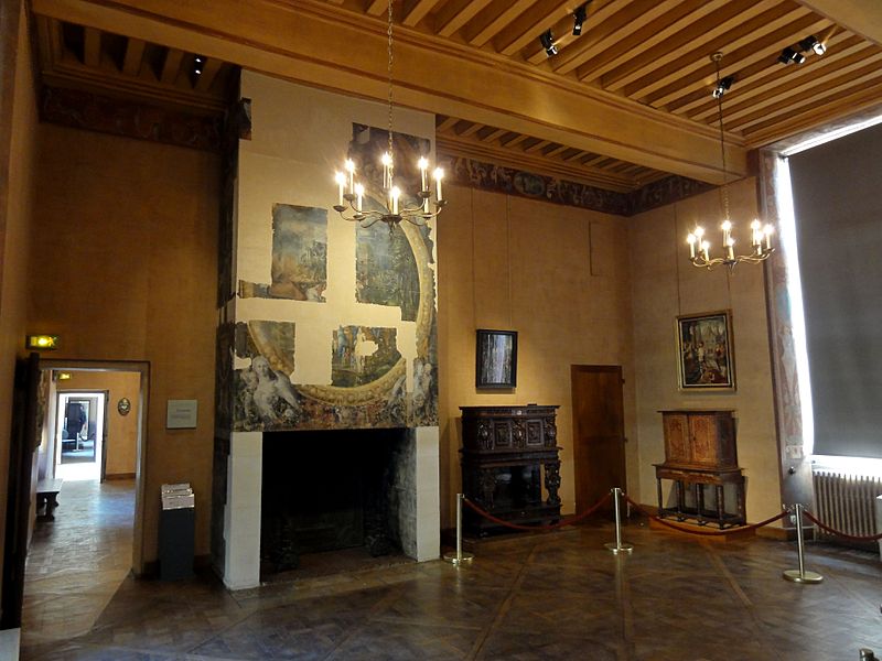 File:Écouen (95), château, étage, chambre de Madeleine de Savoie 4.jpg