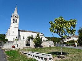 Kerk in Cazideroque