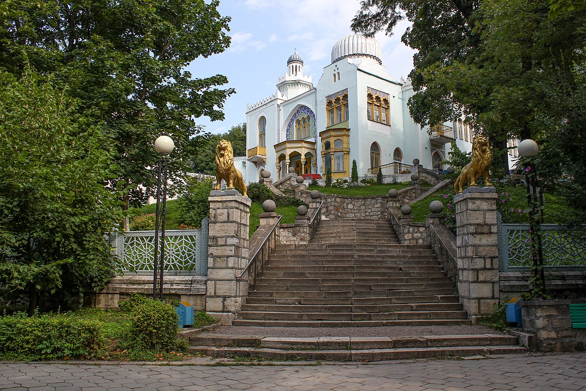 Дворец эмира бухарского в железноводске фото