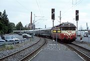 VR Class Dr13 locomotive arriving at Turku Harbour railway station in July 1995