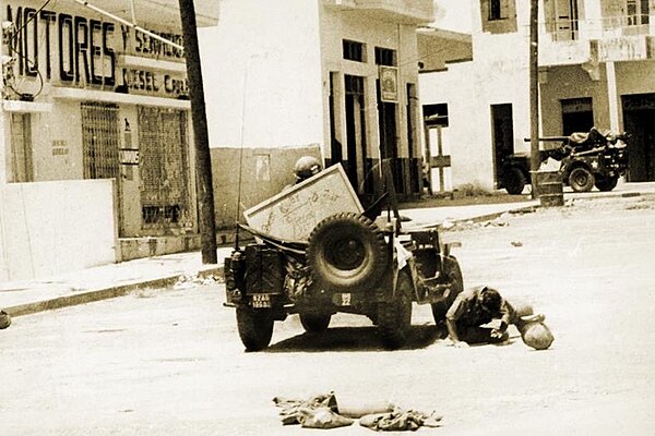 Wounded American soldier in Santo Domingo, 1965.