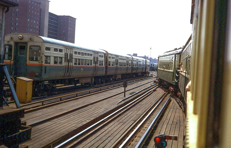 File:19680609 21 CTA 63rd St. Upper Yard (5607656035).jpg