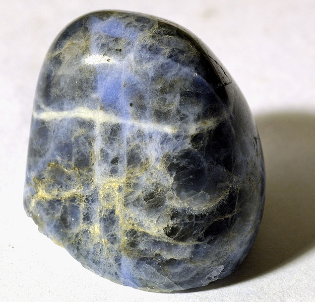 File:2010 - sodalite.jpg