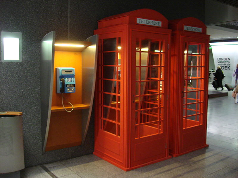 File:3 telephones at Brussels Midi-Zuid.jpg