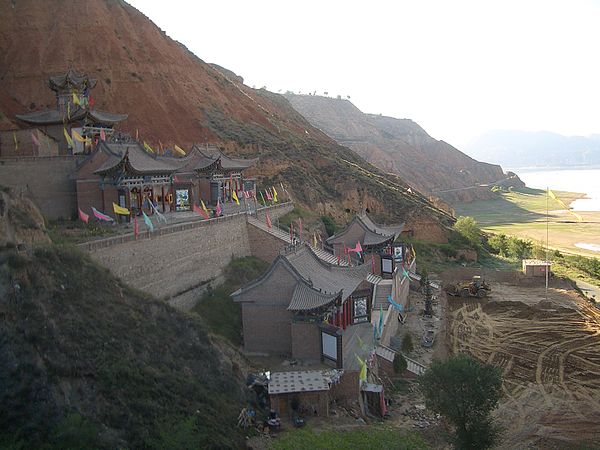 A new temple near the Liujiaxia Reservoir