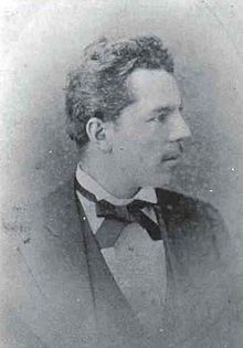 A F Pirie 1870-yillarning portret yoshi 20s.jpg