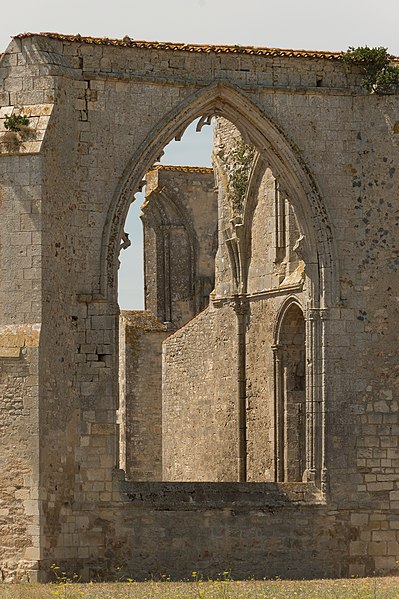 File:Abbaye Notre-Dame de Ré Île de Ré detail Charente-Maritime.jpg