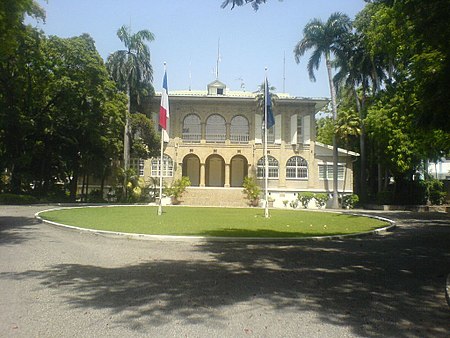 AmbassadedeFranceenHaïti.jpg