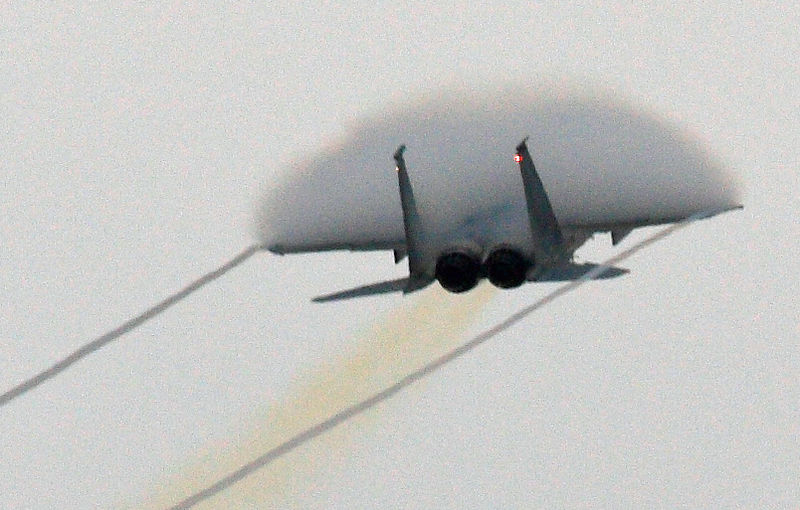 File:An F-15 creating its own vapor cloud over Elmendorf AFB, Anchorage, Alaska (4851411637).jpg