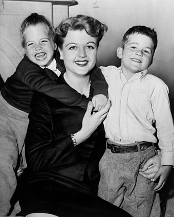 Lansbury with her children in 1957