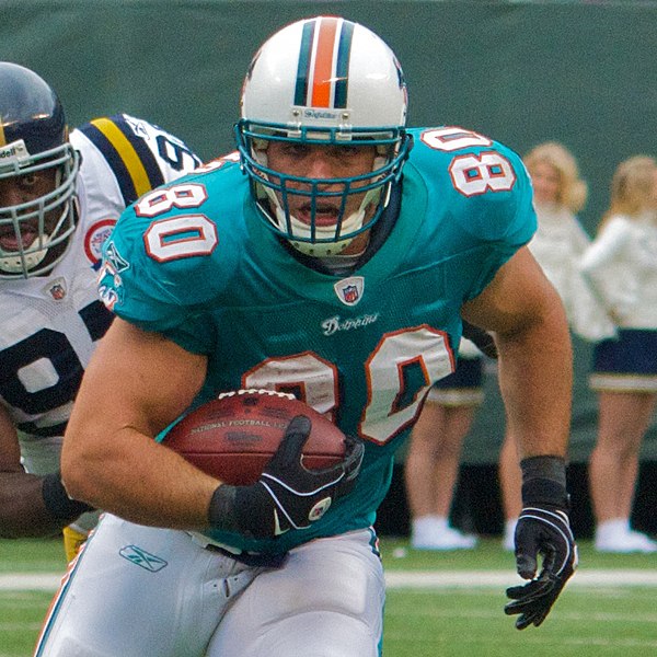 Fasano with the Miami Dolphins in 2009