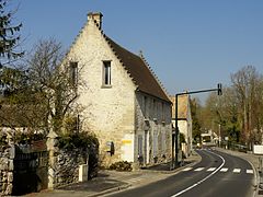 Maison aux pignons à redents.