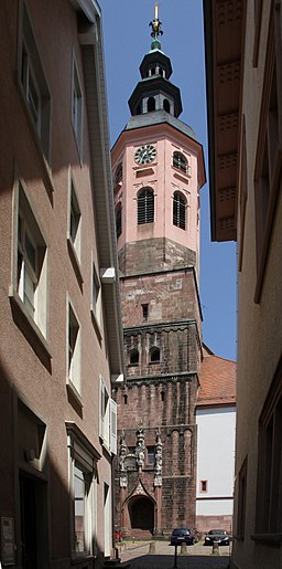 Baden-Baden-Rathausstaffeln-12-Stiftskirchenturm-2013-gje