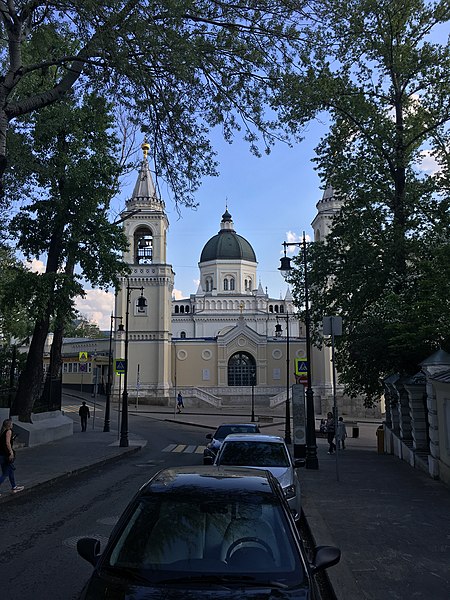 File:Basmanny, Moscow 2019 - 7004.jpg