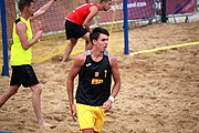 Deutsch: Beachhandball bei den Olympischen Jugendspielen 2018; Tag 6, 12. Oktober 2018; Jungen, Hauptrundenspiel – Spanien-Portugal 2:1 English: Beach handball at the 2018 Summer Youth Olympics at 12 October 2018 – Boys Main Round – Spain-Portugal 2:1