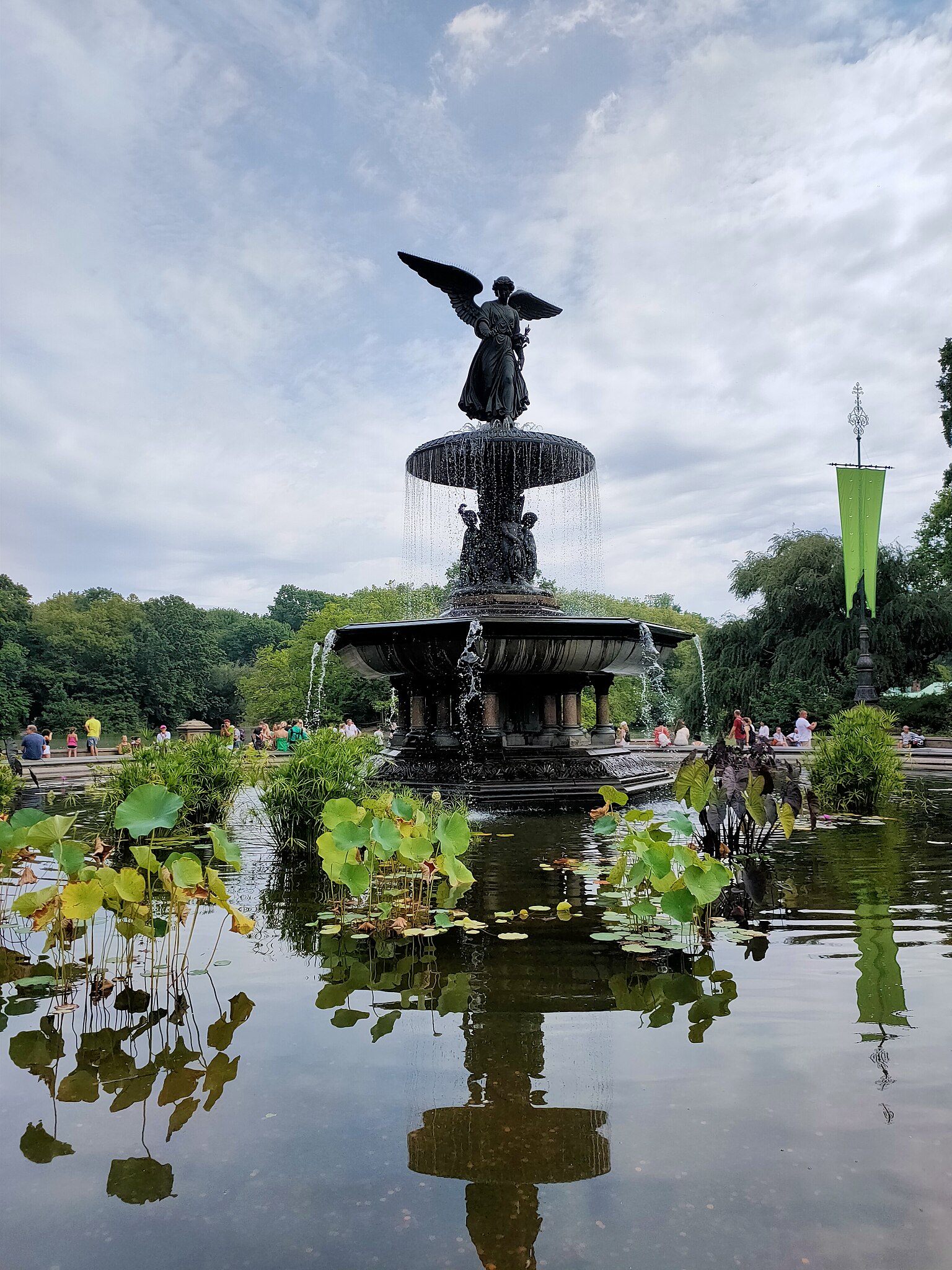 File:Bethesda Fountain from the Bethesda Terrace - Central Park