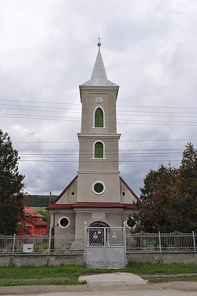 File:Biserica reformată, ChinteniCJ (17).jpg